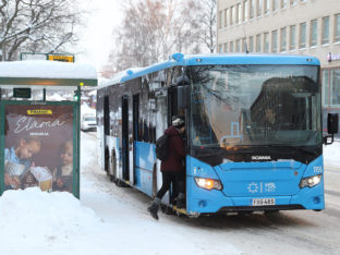 Palvelunestohyökkäys kyykyttää reittioppaita