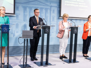 Hallitus supisti lausuntoaikoja