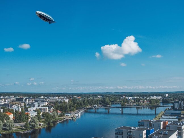 Ilmalaivat mallintavat Helsinkiä