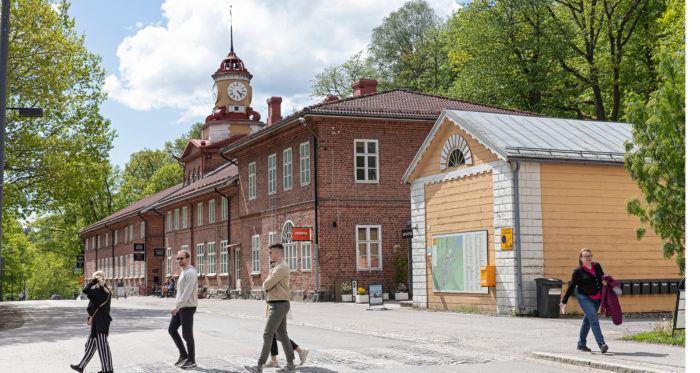 Fiskarsin ikoninen maamerkki, Tornikellorakennus, valmistui vuonna 1826.