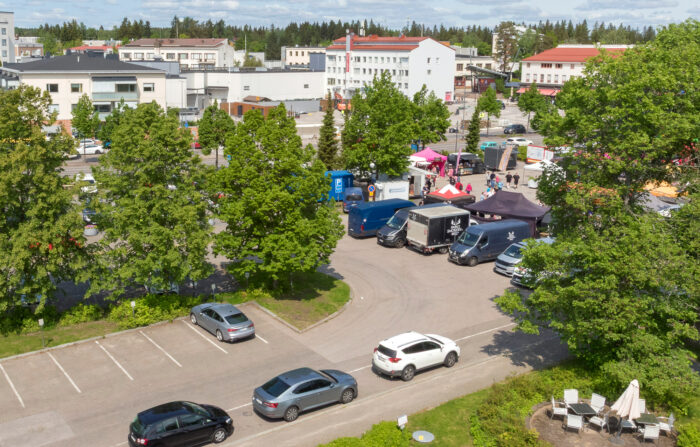 Imatralta on hankala löytää yhtä selkeää keskustaajamaa, mutta Imatrankoski on tehnyt pesäeroa Vuoksenniskaan, Mansikkalaan ja kumppaneihin.