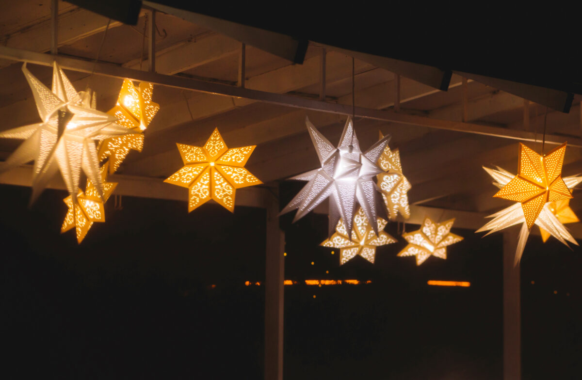 Pime&auml;n&auml; kautena tarvitsee lis&auml;valaistusta.