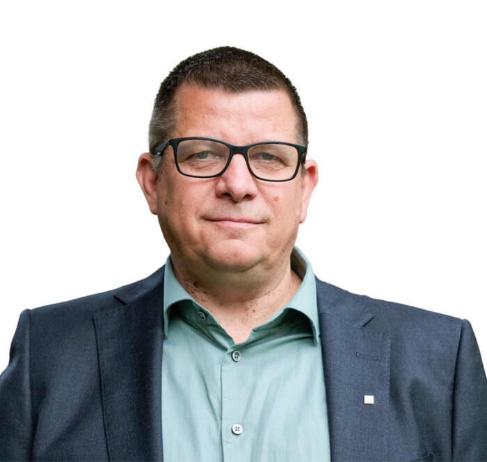 Veli-Pekka Säikkälä, sopimusjohtaja, LO